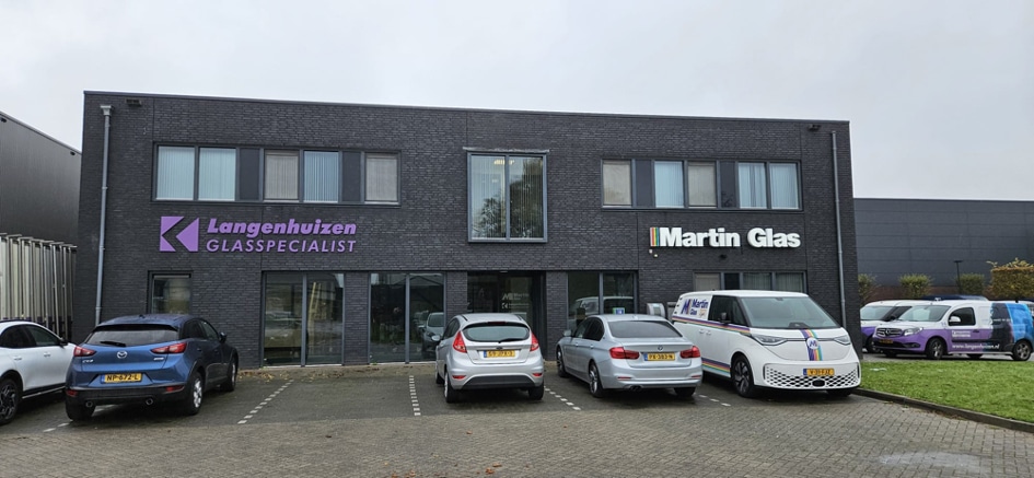 Glass Supplier And Glass Dealer